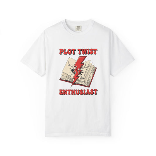 Plot Twist Enthusiast Book Lover T-shirt | Comfort Colors T-shirt