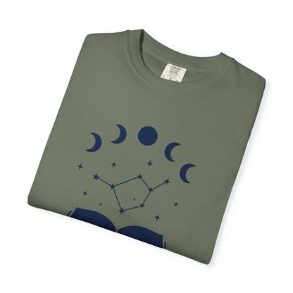 Moon Cycles Book Lover T-shirt | Comfort Colors T-shirt