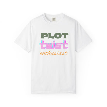 Plot Twist Enthusiast Book Lover T-shirt | Comfort Colors T-shirt