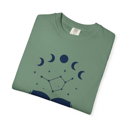 Moon Cycles Book Lover T-shirt | Comfort Colors T-shirt