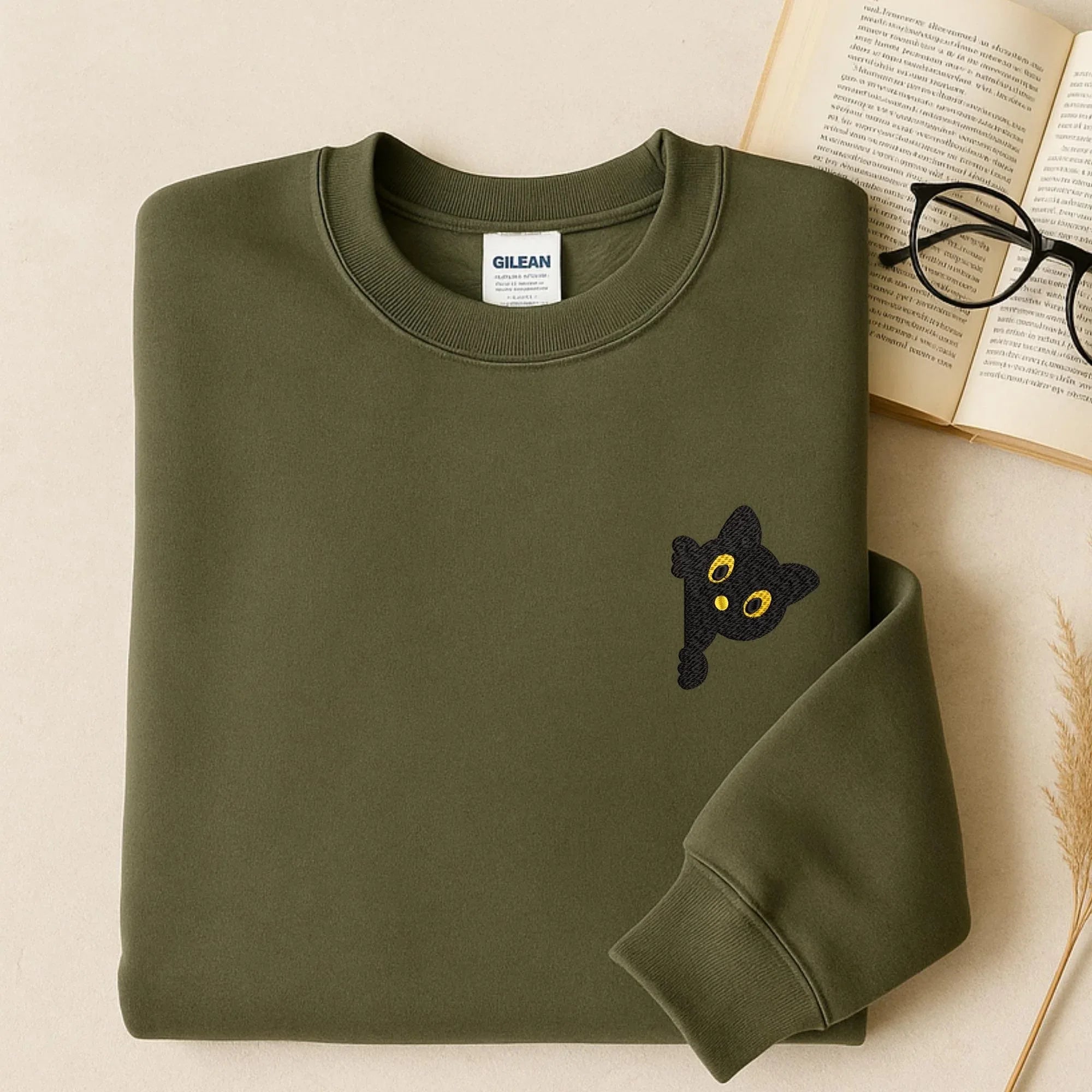 Black Cat Halloween Embroidery Design: Peeking Cat Pattern (Digital Files, 5 Sizes - ReadTee