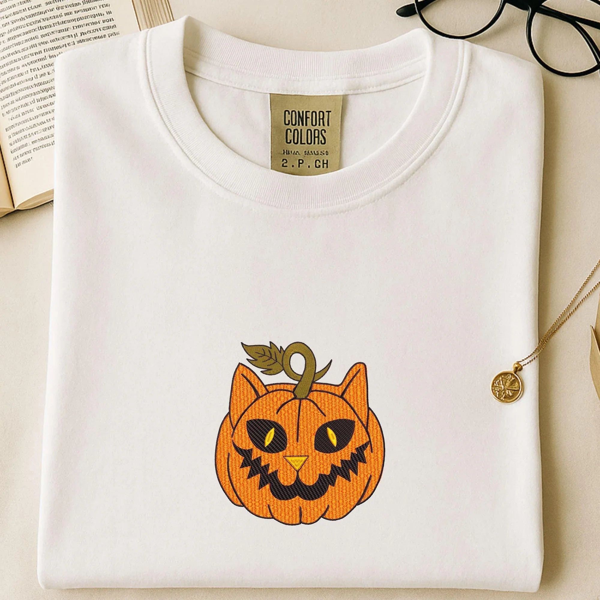Pumpkin Cat Embroidery Design, Halloween Machine Embroidery (Digital Files) - ReadTee