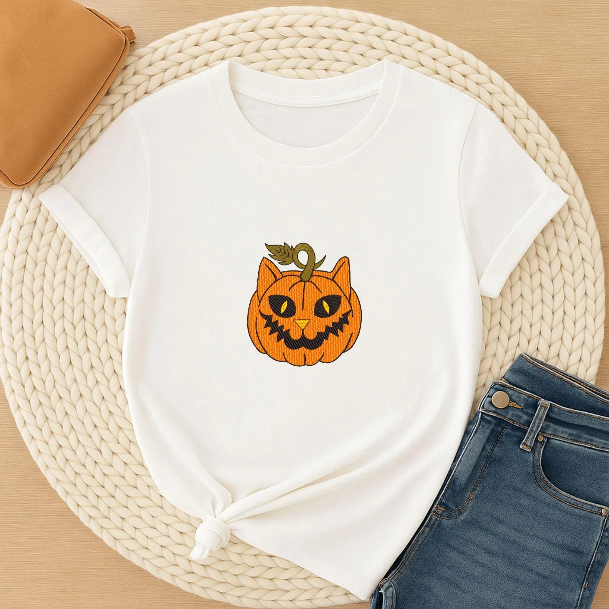 Pumpkin Cat Embroidery Design, Halloween Machine Embroidery (Digital Files) - ReadTee