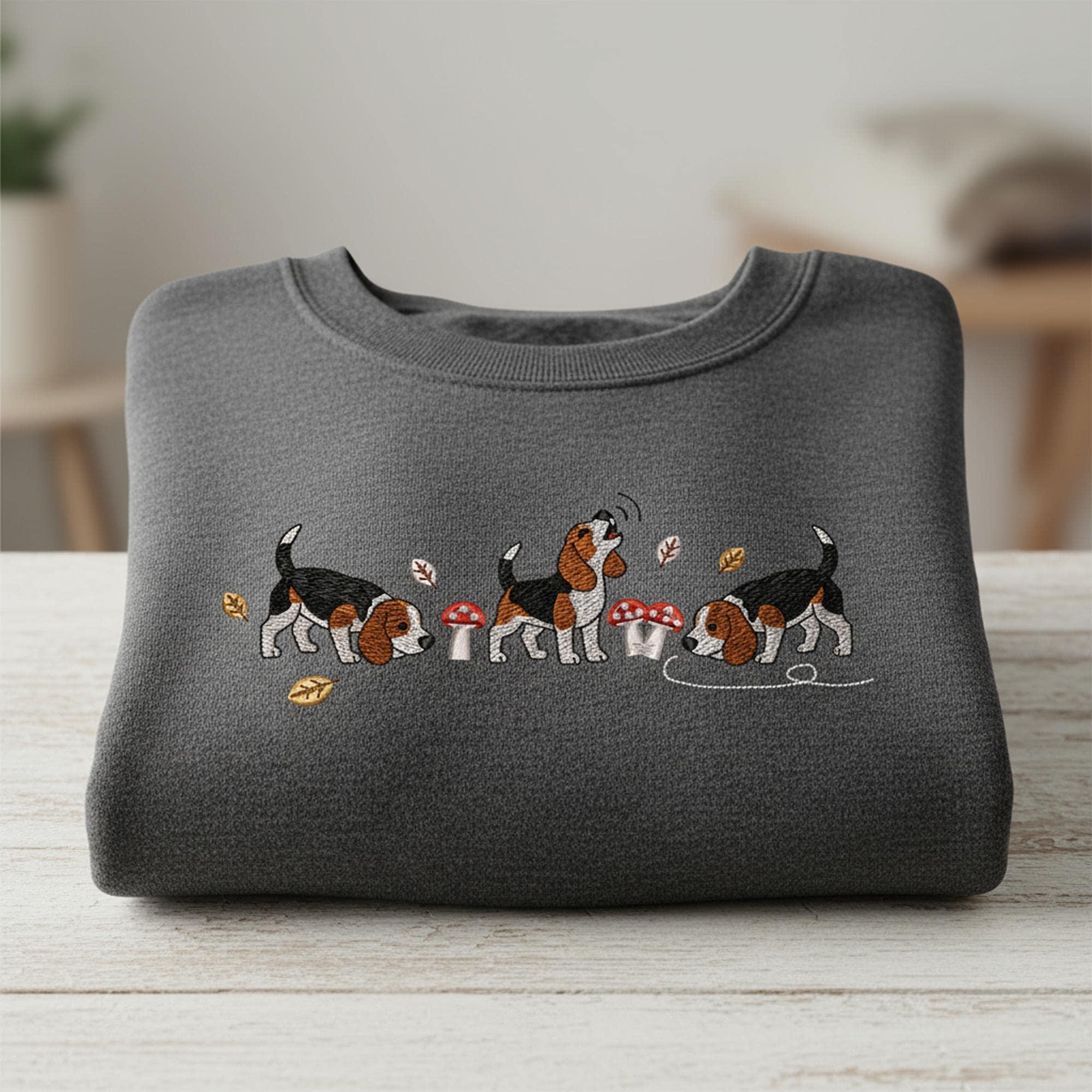 Baying Beagle Dog Embroidery Design | Machine Files, Hunting Dog PES DST File, 5 Sizes - ReadTee